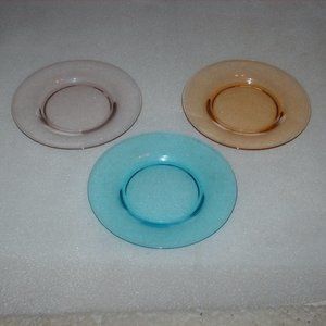 Set of 3 antique colored depression glass like salad, dessert or bread plates